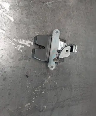 Volvo V50 Tailgate/trunk/boot lock/catch/latch 31335047 01043899003