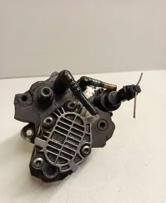 Renault Espace IV Fuel injection high pressure pump 0445010033 8200041766 3026441