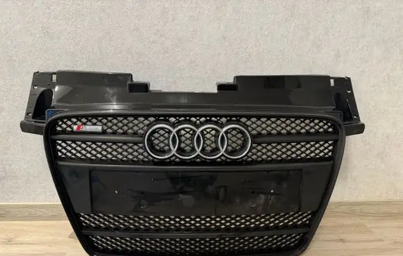 Audi TT TTS Mk2 Front grill 8J0853651A