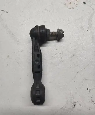 BMW X2 F39 Rear anti-roll bar/stabilizer link 6862865