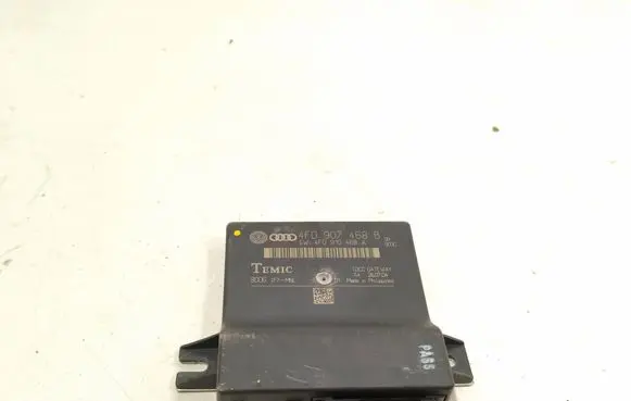 Audi A6 S6 C6 4F Gateway control module 4F0907468B 4F0910468A
