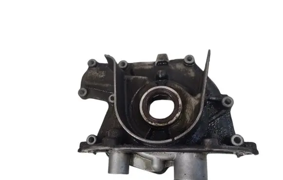 Opel Insignia A Oil pump 55566000