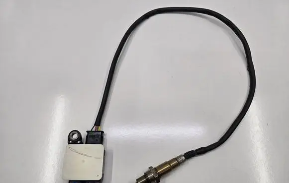 BMW X5 G05 Lambda probe sensor 8582025
