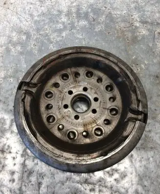 Volkswagen Polo V 6R Flywheel 038105266BC