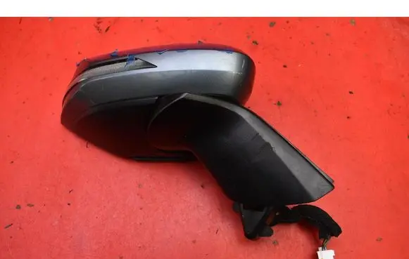 KIA Sportage Front door electric wing mirror 