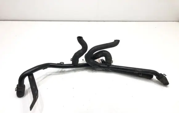 Volkswagen PASSAT B8 Engine coolant pipe/hose 04L121065CJ