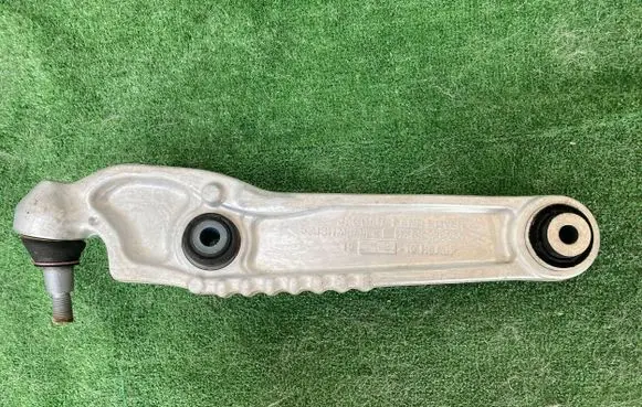 Land Rover Range Rover Velar Front lower control arm/wishbone HK833C255BA