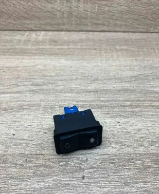 BMW 5 E39 Electric window control switch 8368932