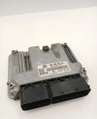 Volkswagen Jetta V Engine control unit/module 03G906021KH 1039S16960 0281013226