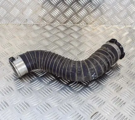 BMW 4 F32 F33 Intercooler hose/pipe 8573762