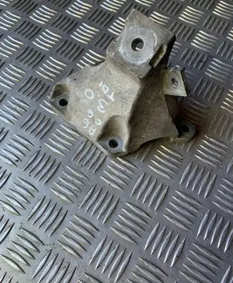 Audi A6 S6 C6 4F Engine mounting bracket 4F0199308AB
