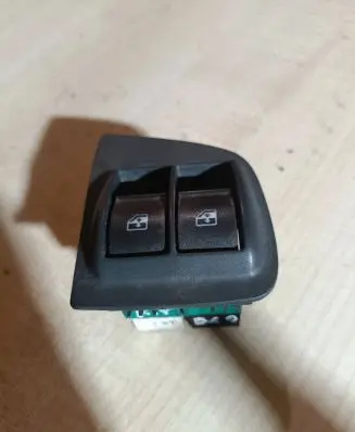 Fiat Doblo Electric window control switch 735402415