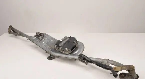 Seat Alhambra (Mk1) Front wiper linkage and motor 7M3955023A