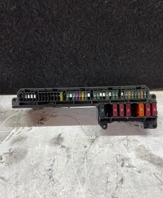 BMW 5 E60 E61 Fuse box set 15613290 PA6GFGF30
