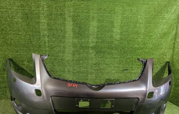 Toyota Avensis T270 Front bumper 5211905190