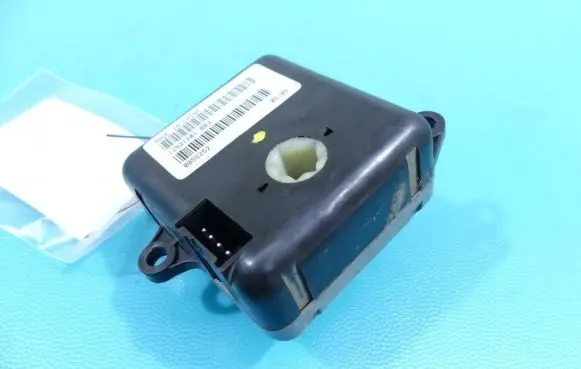 Suzuki XL7 II A/C air flow flap actuator/motor 0855252 IMPRK1356017