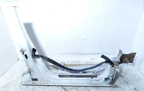 Skoda Superb B8 (3V) Pillar (middle) 
