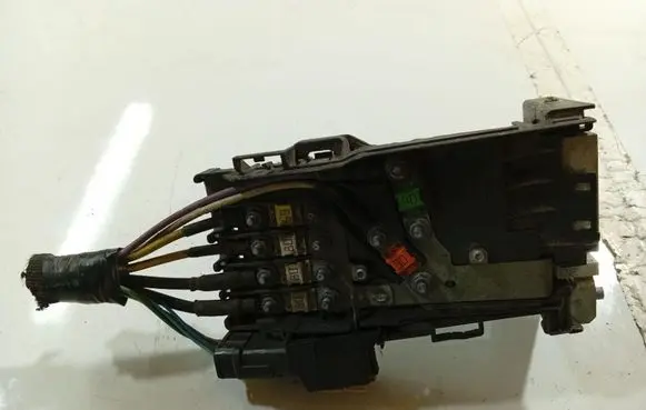 Citroen C4 Grand Picasso Fuse box set 97993N02001636