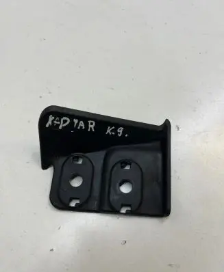 Renault Kadjar Rear mudguard 622573220R