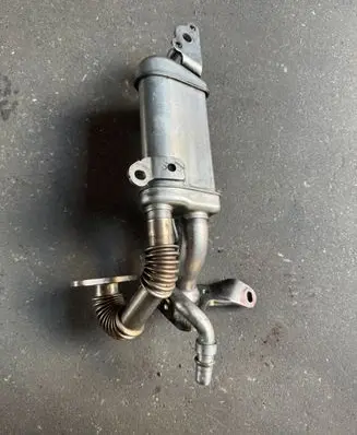Mercedes-Benz Citan W415 EGR valve cooler 147357082R