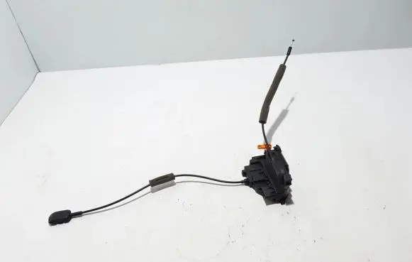 Renault Master III Front door lock 805035039R