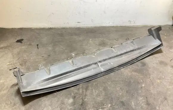 Ford Fiesta Radiator trim 8A61A001401A