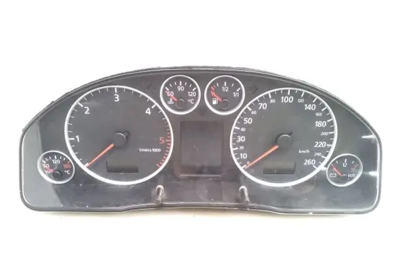 Audi A6 S6 C5 4B Speedometer (instrument cluster)