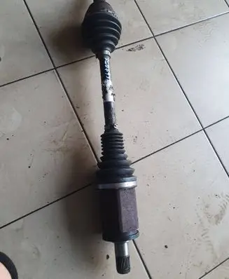 BMW X5 E70 Front driveshaft 7607937