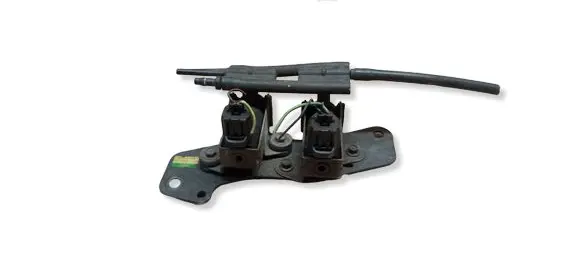 Ford Mondeo Mk III Secondary air pump 4S7Q9S468AC
