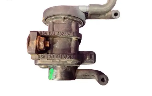 Opel Signum Vacuum valve 