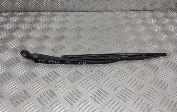 Volkswagen Golf IV Front wiper blade arm
