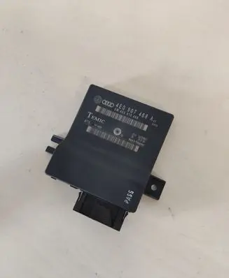 Audi A8 S8 D3 4E Gateway control module 4E0907468A