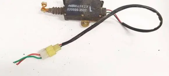 Ford Escort Central locking motor 8300003532
