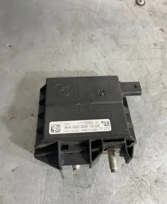 Mercedes-Benz GLC X253 C253 Battery relay fuse A0009061505 2308170234 1110055