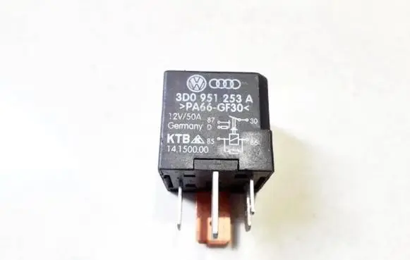 Volkswagen Golf V Other relay 3d0951253a