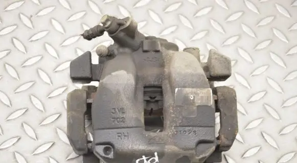 Peugeot 3008 II Front brake caliper 7TGW10406791H