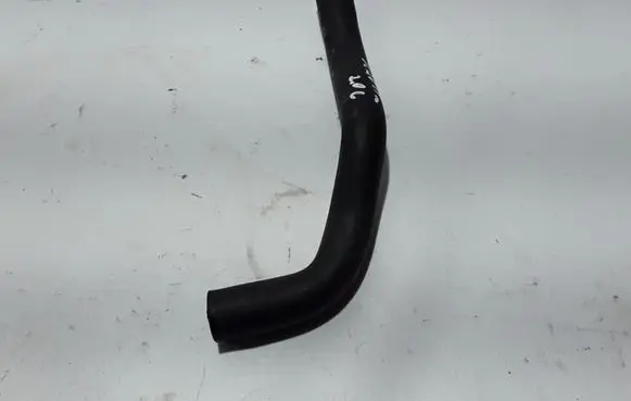 Volvo XC40 Engine coolant pipe/hose 32222161