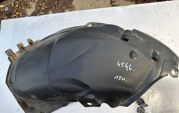 Renault Zoe Front wheel arch liner splash guards 638448394R