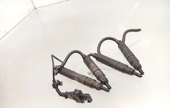 Volkswagen Golf IV Fuel injectors set 028130202Q 028130202P