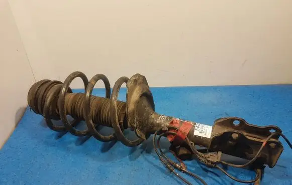 Mercedes-Benz Vito Viano W639 Front shock absorber/damper