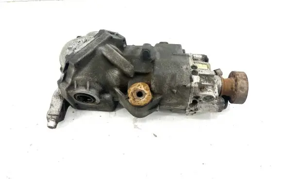 Volvo XC90 Rear differential 08689633