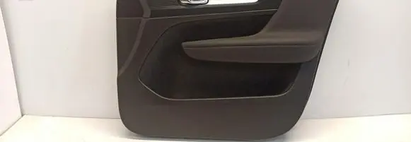 Volvo XC40 Front door card panel trim 32282669