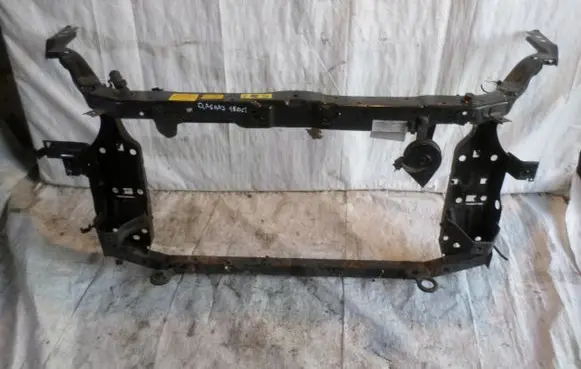 Nissan Qashqai Radiator support slam panel