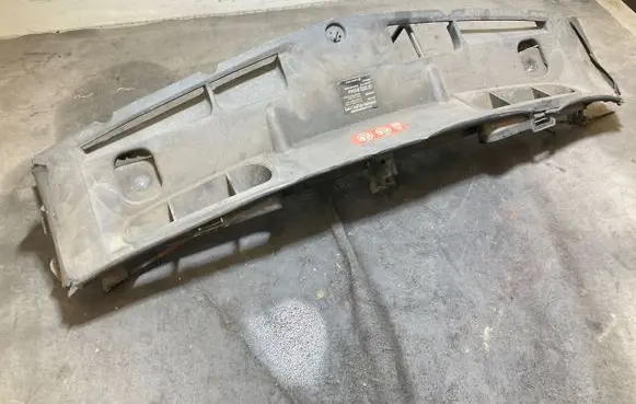 Mercedes-Benz C W204 Radiator support slam panel A0019890803 A2048174920 R134A