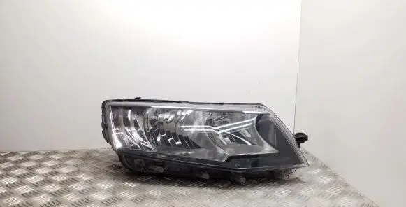 Skoda Octavia Mk3 (5E) Headlight/headlamp 5E2941018