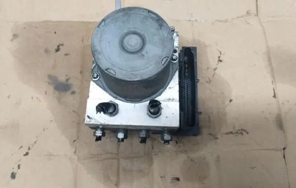 Peugeot 407 ABS Pump 0265234144 9649988180