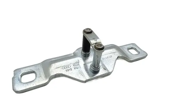 Audi TT TTS Mk2 Tailgate lock loop/hook striker 8P4827507