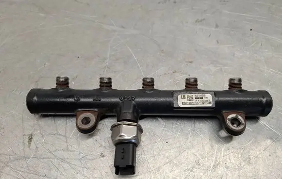 Ford Mondeo MK IV Fuel main line pipe 9681649580 9658227880