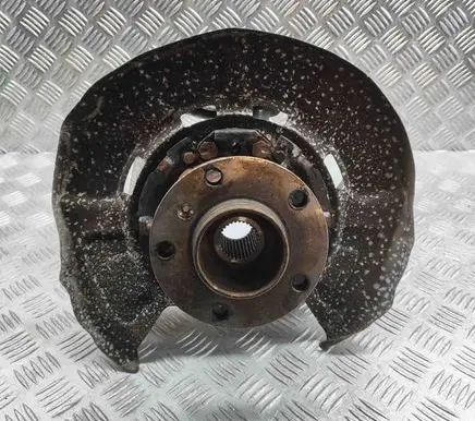 BMW X5 F15 Rear wheel hub 6879101