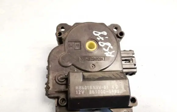 Mazda 3 I Air flap motor/actuator 8610000990 861000-0990